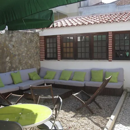 Green Peniche