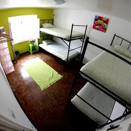 Green Hostel Peniche