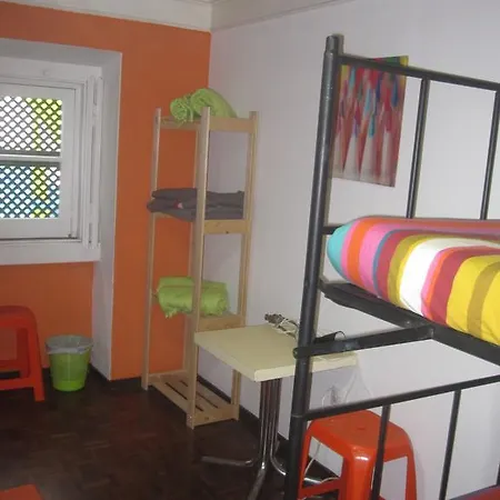 Green Hostel *